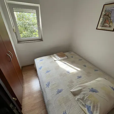 Apartment Jita Primosten